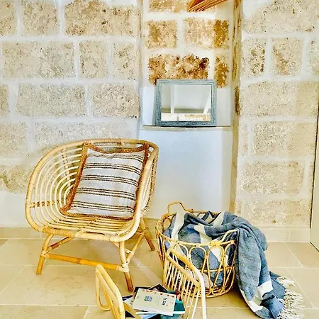 Semesterbostad White Stone- La Terrazza