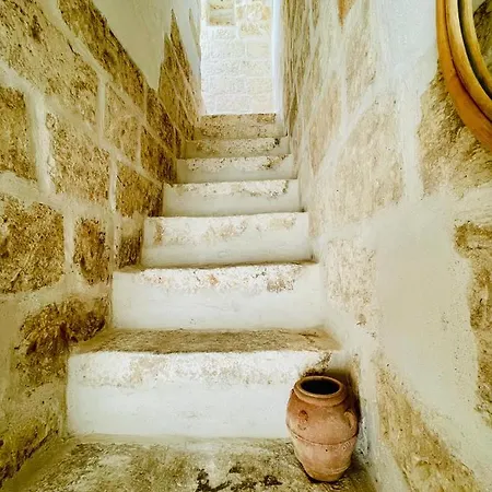 White Stone- La Terrazza *