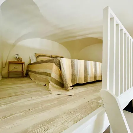 White Stone- La Terrazza *