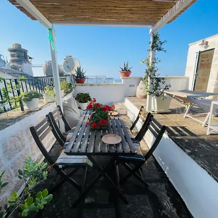 Semesterbostad White Stone- La Terrazza