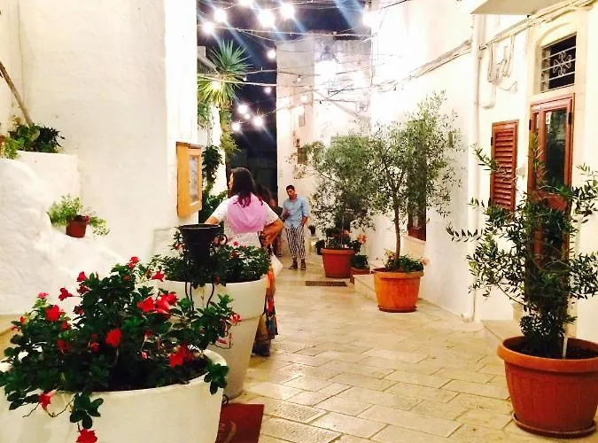 بيت للعطل White Stone- La Terrazza أوستوني